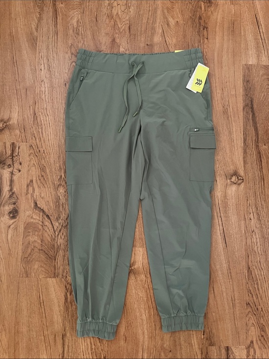 all in motion Pants - NWT All in Motion Cargo Joggers